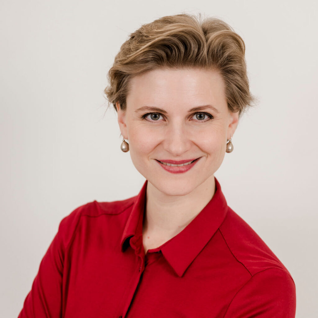 Unsere Hausverwaltung Wien vereint Tradition mit Innovation. Mit langjähriger Erfahrung betreuen wir Zinshäuser, Altbauten und Eigentumswohnungen – und setzen dabei auf moderne Technik und persönliches Service. Profitieren Sie von einer erfahrenen Hausverwaltung mit Handschlagqualität.